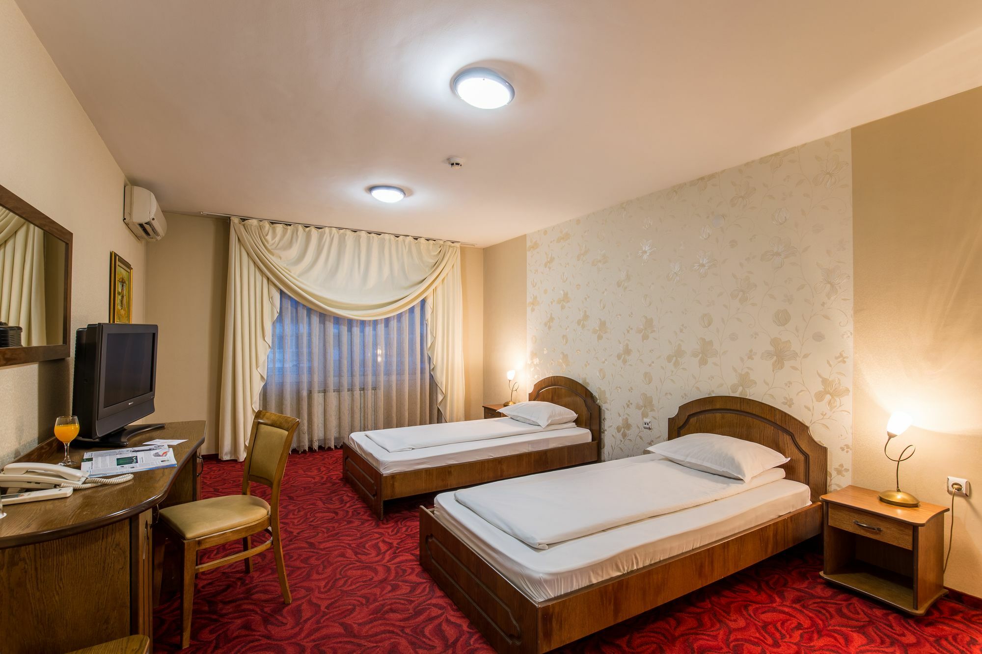 Hotel Blvd 7 플로브디프 외부 사진