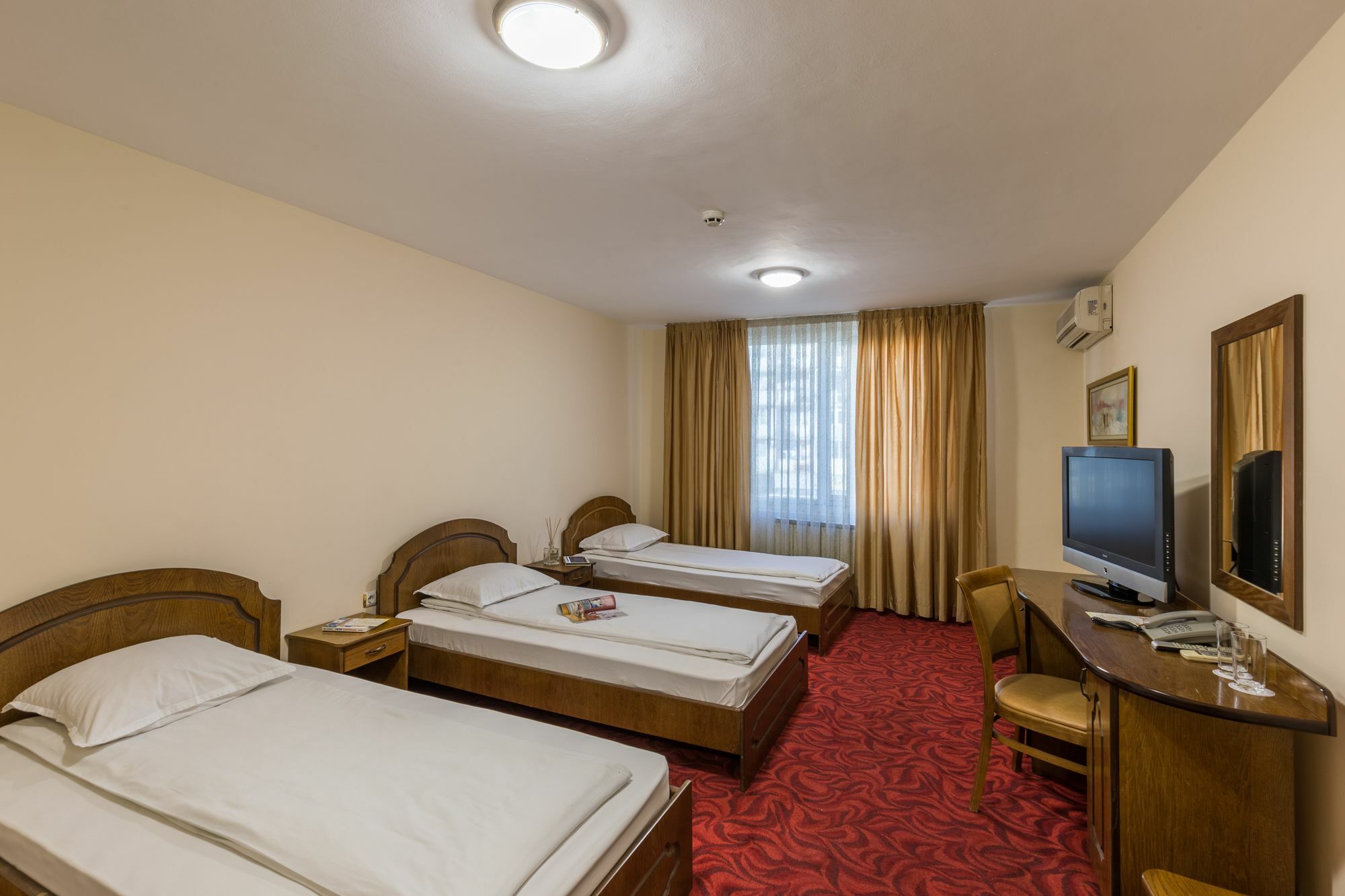 Hotel Blvd 7 플로브디프 외부 사진